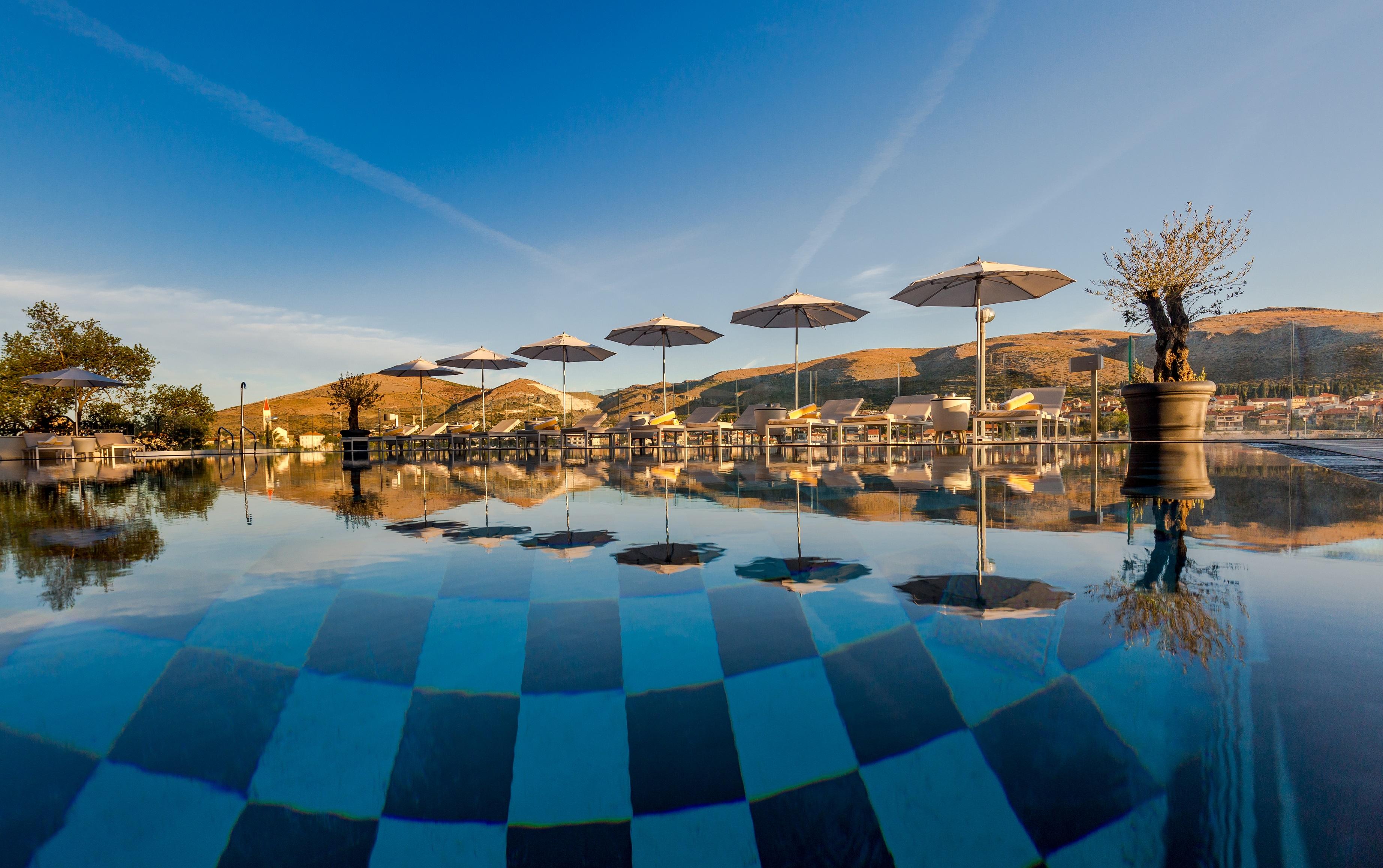 Hotel Brown Beach House & Spa Trogir Exterior foto