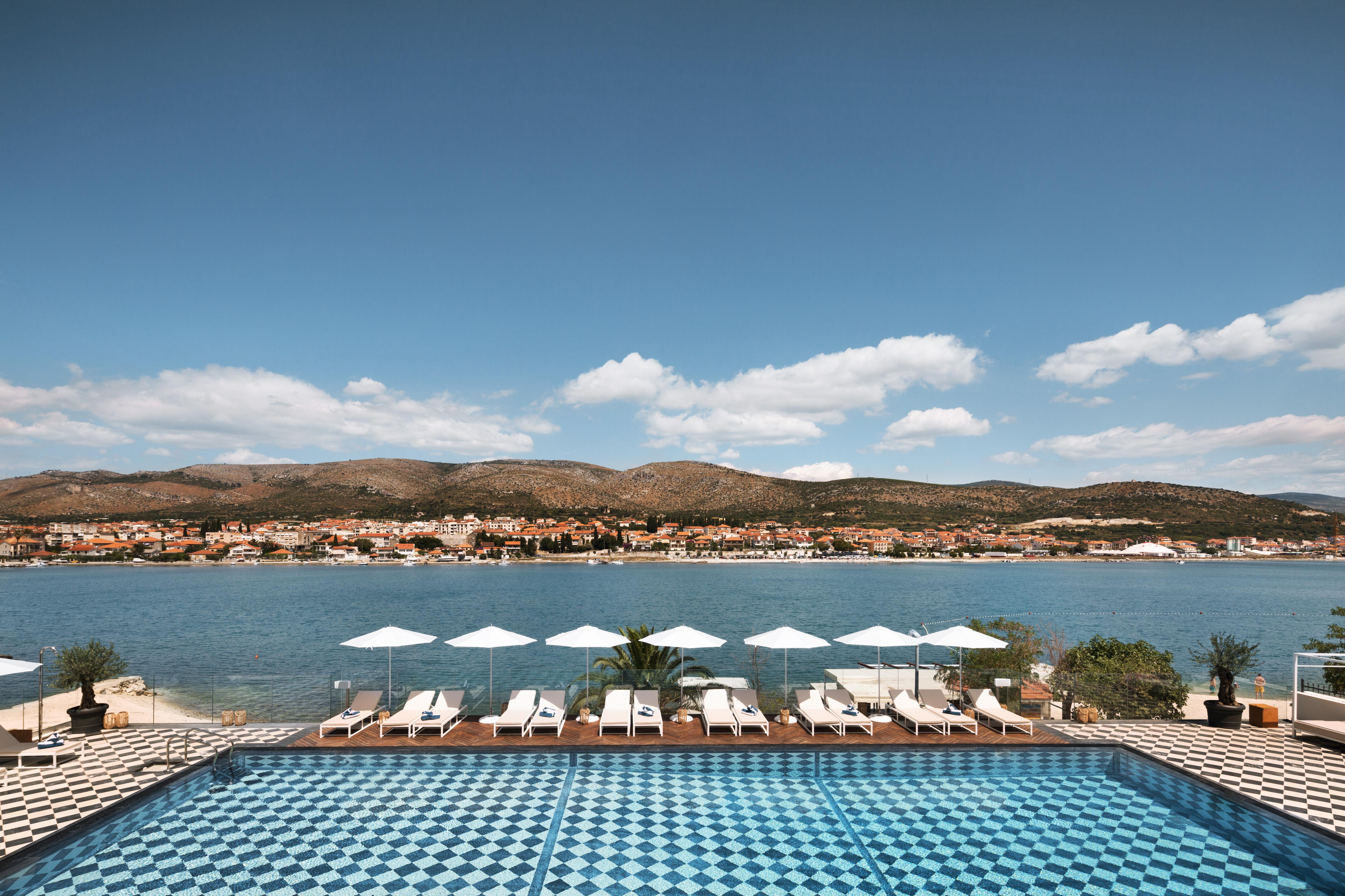 Hotel Brown Beach House & Spa Trogir Exterior foto