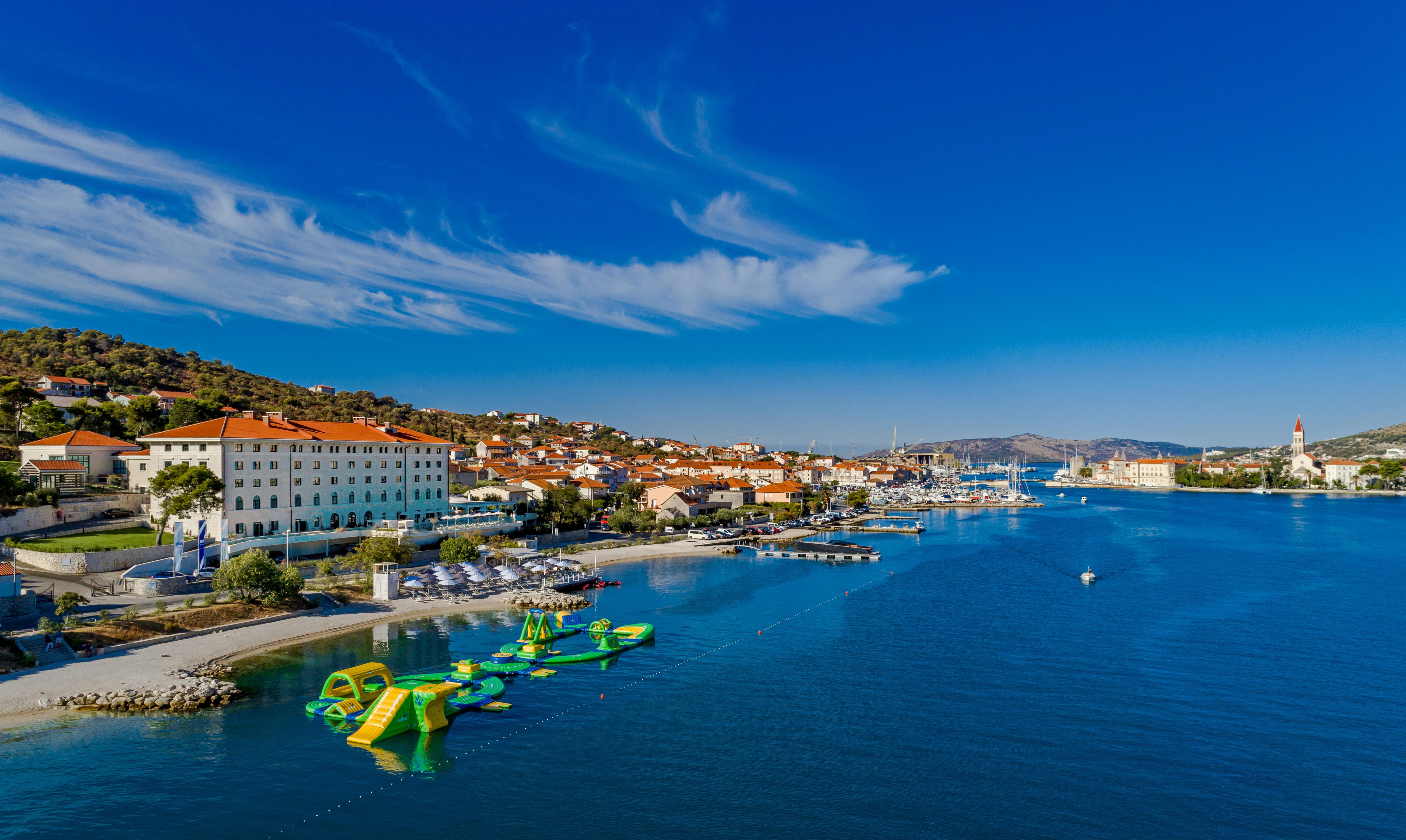 Hotel Brown Beach House & Spa Trogir Exterior foto