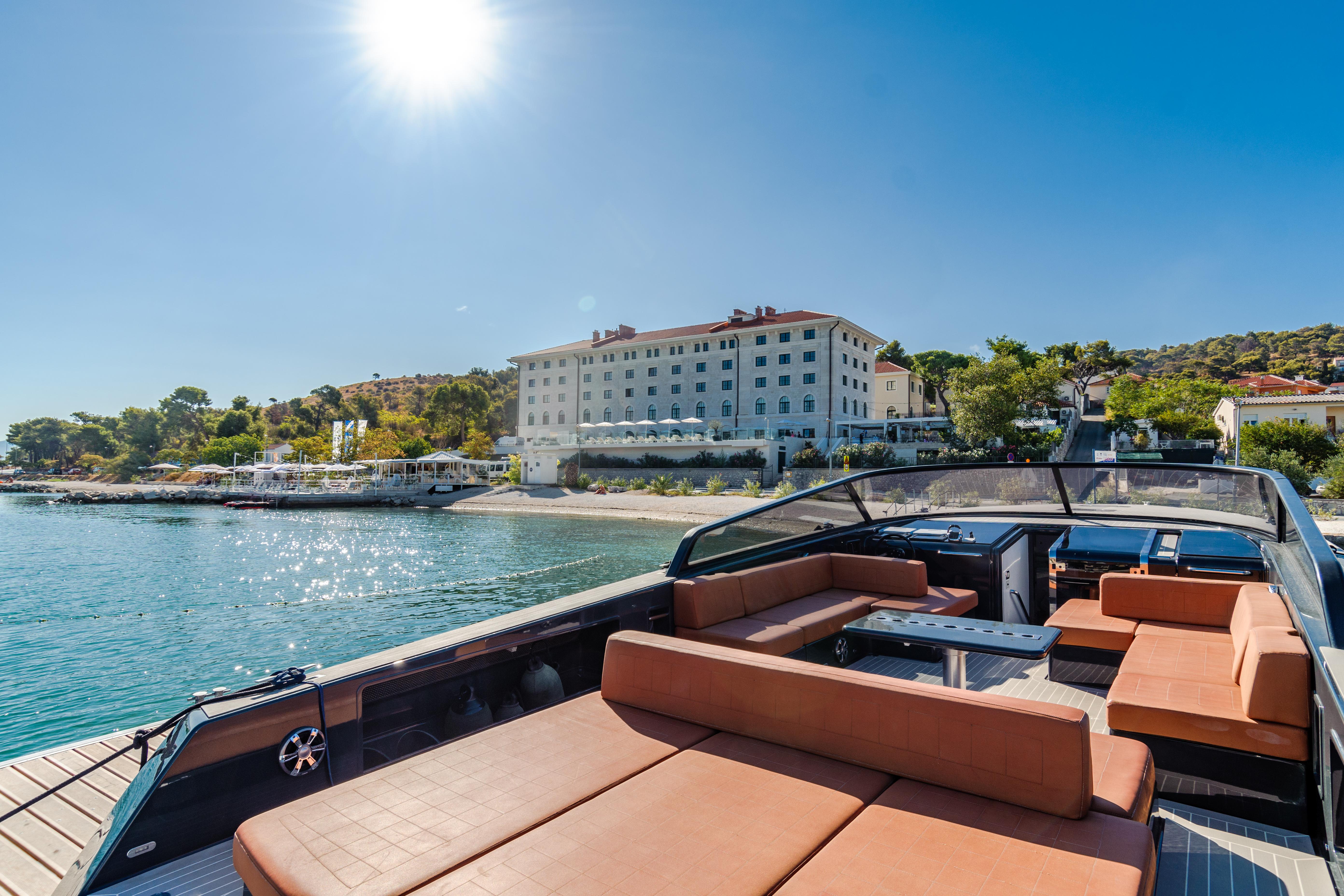 Hotel Brown Beach House & Spa Trogir Exterior foto