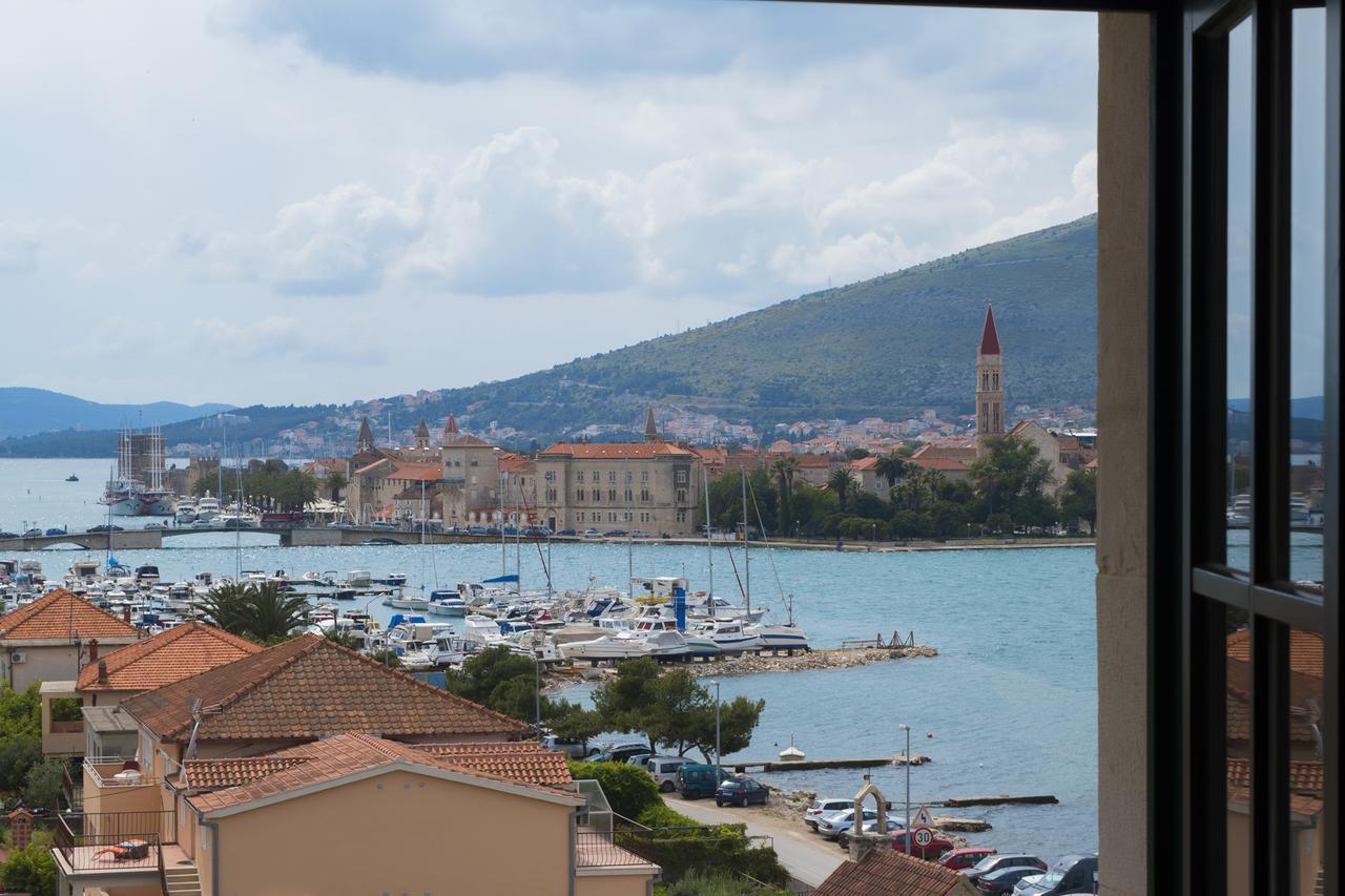 Hotel Brown Beach House & Spa Trogir Exterior foto